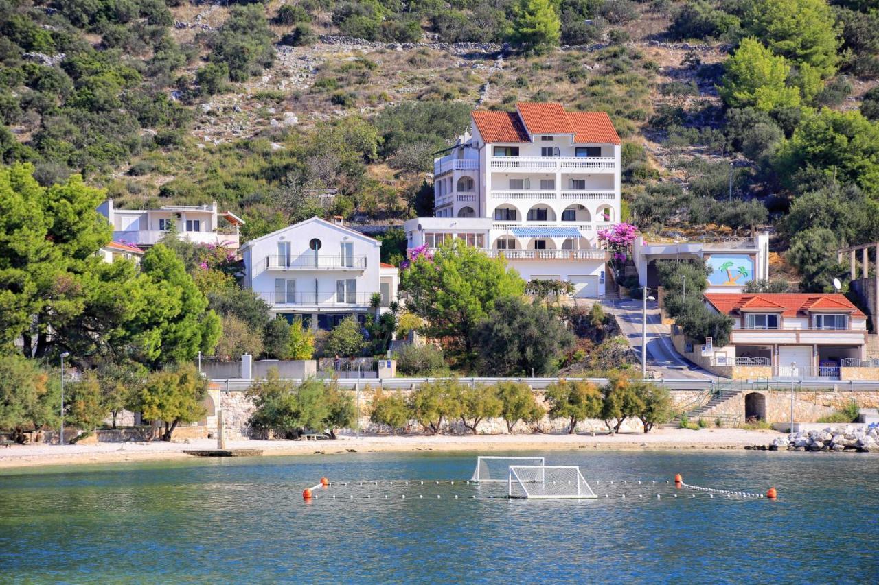 Apartments By The Sea Marina, Trogir - 9037 Esterno foto